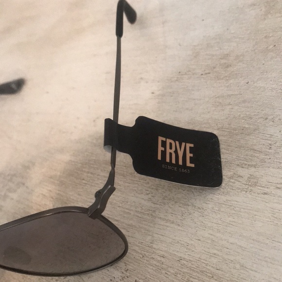 NWT Frye sunglasses! Mirrored lens, Brown ear pieces! - Picture 2 of 7